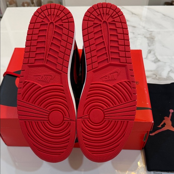 Jordan 1 Retro High OG Satin Bred (Women’s)